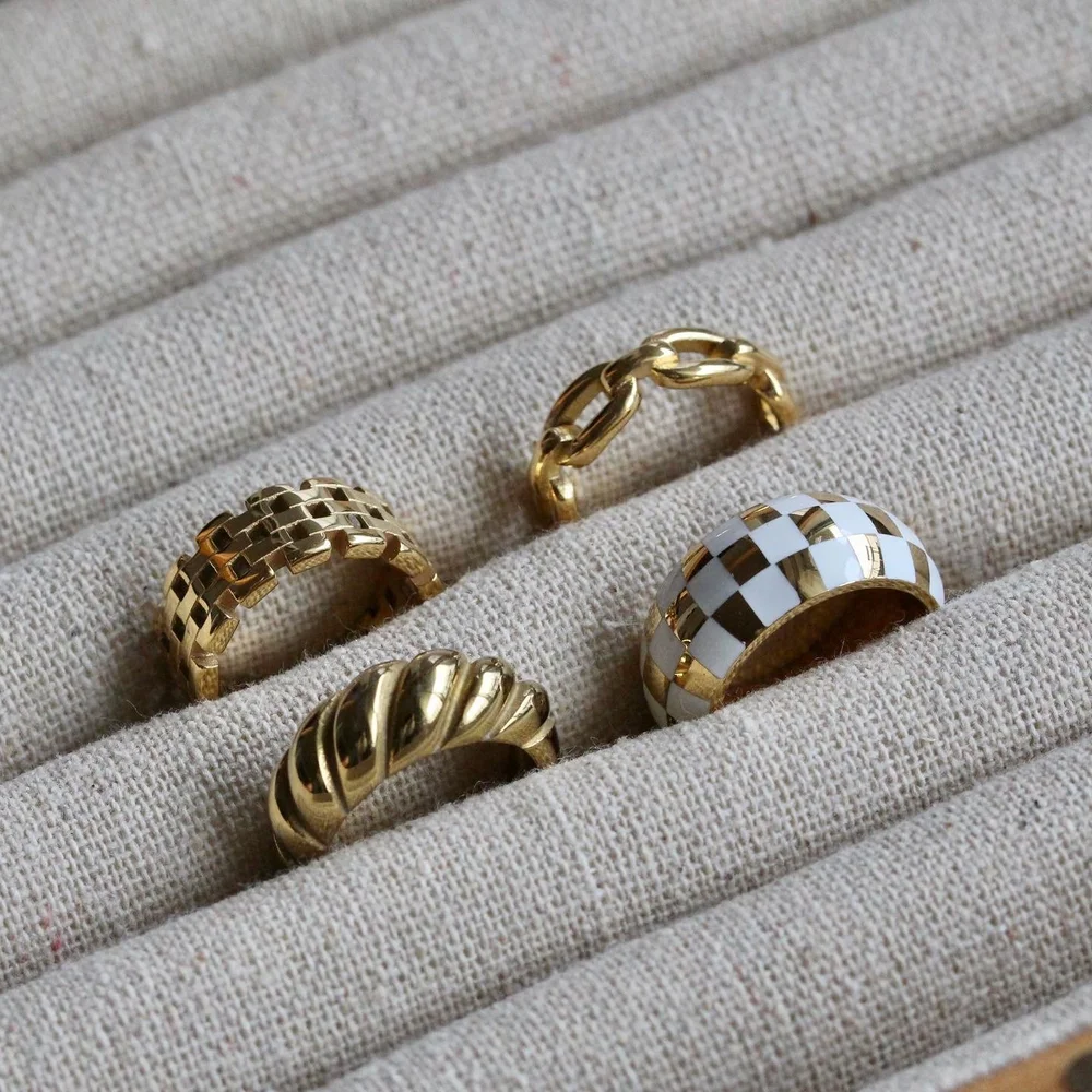 ブランド紹介｜MELLOW by Ayaka Mori — POPAP（ポパップ）ポップアップ